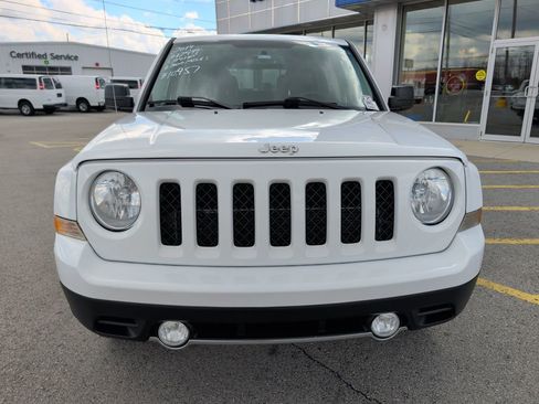 Used 2014 Jeep Patriot Limited image 2