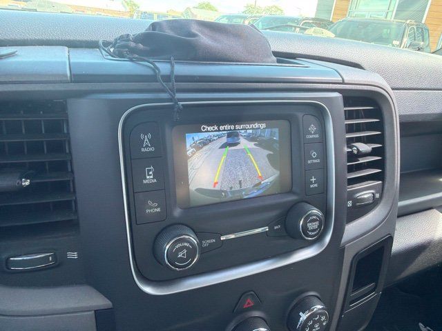 Used 2018 RAM 2500 Tradesman w/ Chrome Appearance Group AWD/4WD image 11