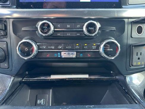 Used 2023 Ford F150 Lariat AWD/4WD image 15