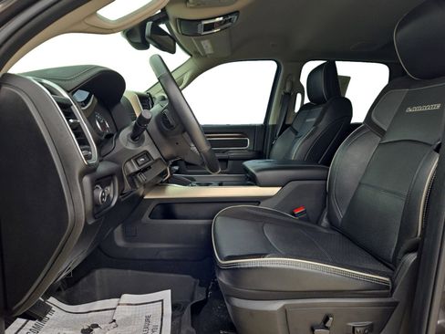 Used 2023 RAM 3500 Laramie image 12