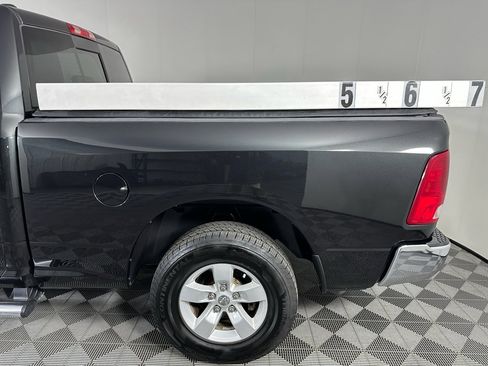 Used 2016 RAM 1500 Classic SLT image 7