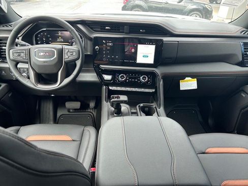 New 2026 GMC Sierra 1500 AT4 w/ Technology Package AWD/4WD image 10