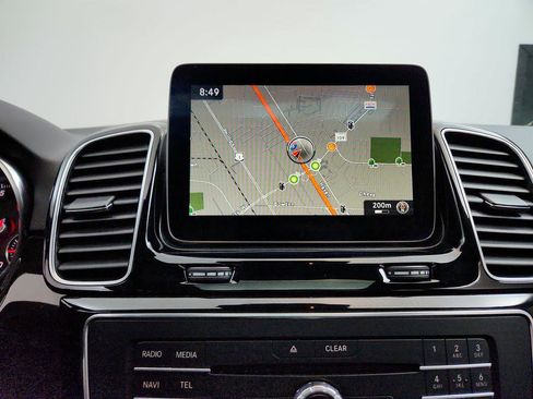 Used 2018 Mercedes-Benz GLE 350 image 21