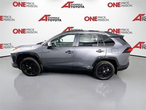 Certified 2024 Toyota RAV4 SE image 4