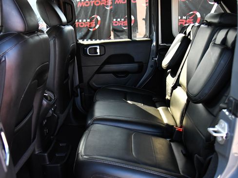 Used 2023 Jeep Wrangler Sahara w/ Cold Weather Group image 38