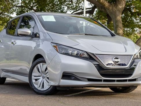 Used 2021 Nissan Leaf S w/ S Charge Package image 2
