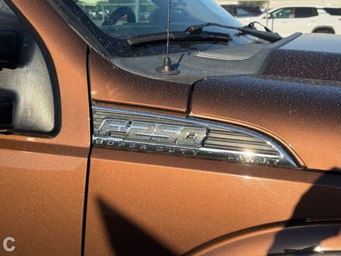 Used 2012 Ford F250 Lariat w/ Chrome Pkg image 7