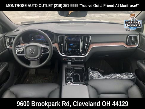 Used 2023 Volvo S60 T8 Plus w/ Climate Package image 2