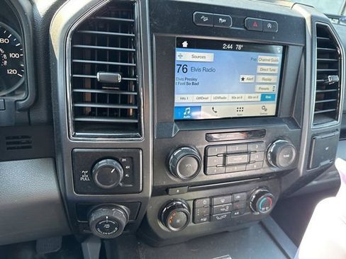 Used 2018 Ford F150 XLT w/ Equipment Group 302A Luxury image 17