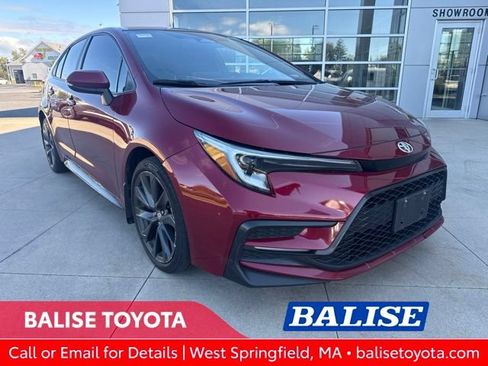 Used 2023 Toyota Corolla SE w/ Carpet Mat Package (TMS) FWD image 1