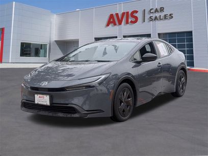 Used 2025 Toyota Prius LE