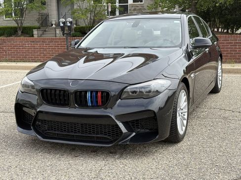 Used 2011 BMW 535i Sedan RWD image 3
