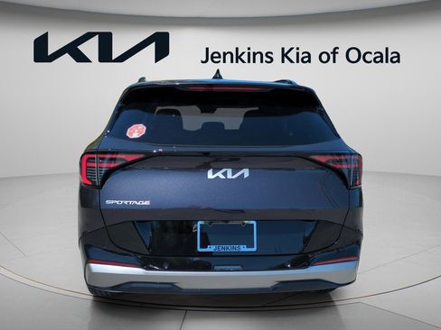 New 2026 Kia Sportage SX FWD image 5
