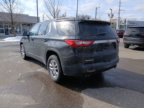 Used 2020 Chevrolet Traverse LT image 7