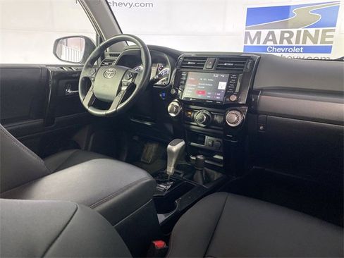 Used 2024 Toyota 4Runner TRD Off-Road Premium image 26