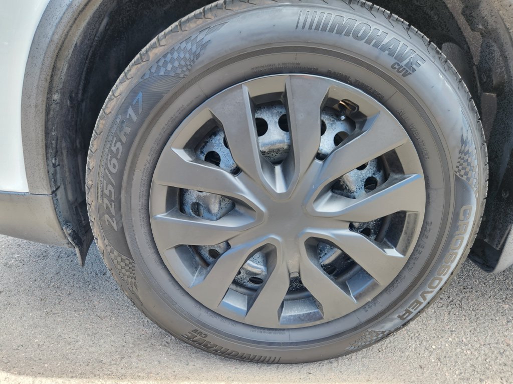 Used 2016 Nissan Rogue S w/ Appearance Package FWD image 18
