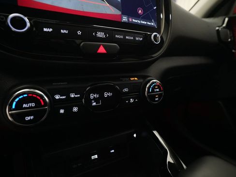 Used 2023 Kia Soul GT-Line FWD image 20