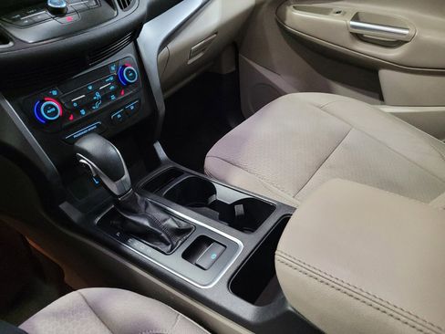 Used 2019 Ford Escape SE AWD/4WD image 26
