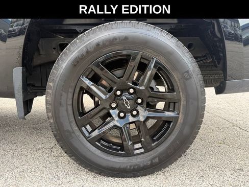 Used 2022 Chevrolet Silverado 1500 Custom w/ Rally Edition AWD/4WD image 11