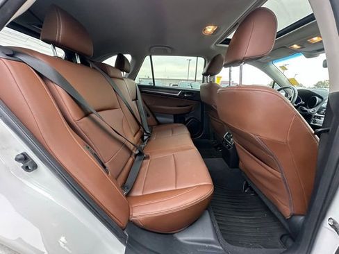 Used 2017 Subaru Outback 2.5i Touring w/ Popular Package #5A image 31