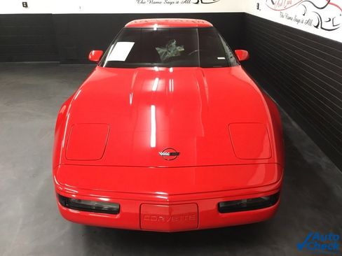 Used 1991 Chevrolet Corvette Coupe image 4
