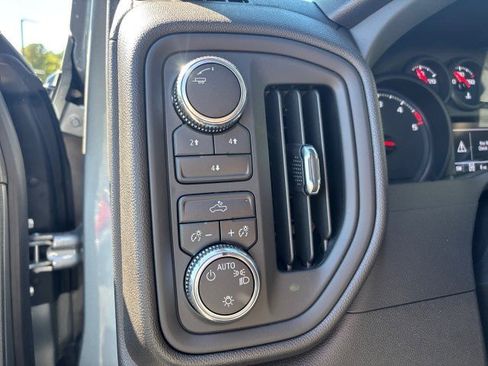 New 2026 GMC Sierra 2500 Pro image 17