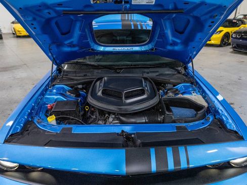 Used 2019 Dodge Challenger R/T w/ Shaker Package RWD image 16