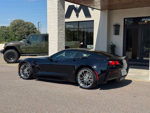 Used 2019 Chevrolet Corvette Grand Sport RWD image 8