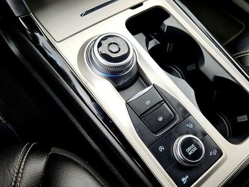 Used 2022 Ford Explorer ST w/ Equipment Group 401A image 17