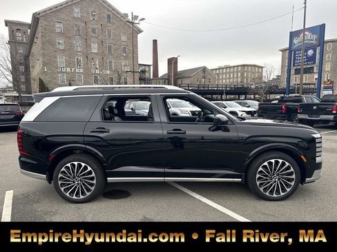 Certified 2026 Hyundai Palisade Calligraphy image 3