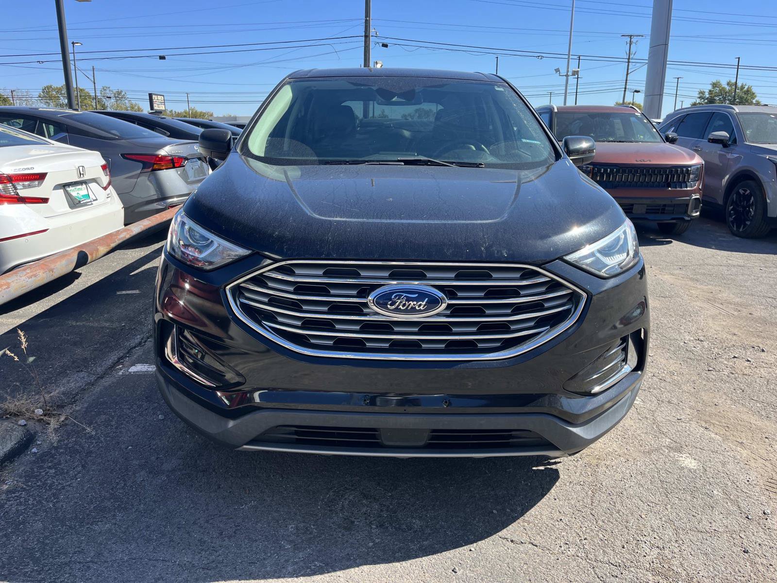 Used 2022 Ford Edge SEL AWD/4WD image 2