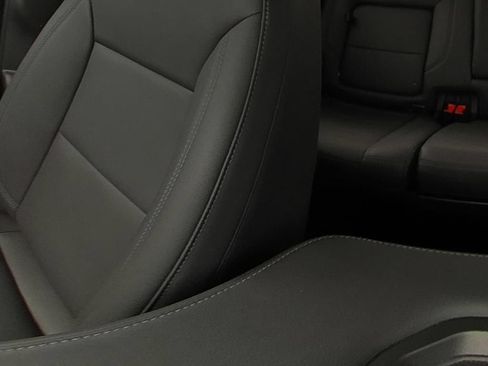 Used 2026 Chevrolet Silverado 1500 LT AWD/4WD image 12
