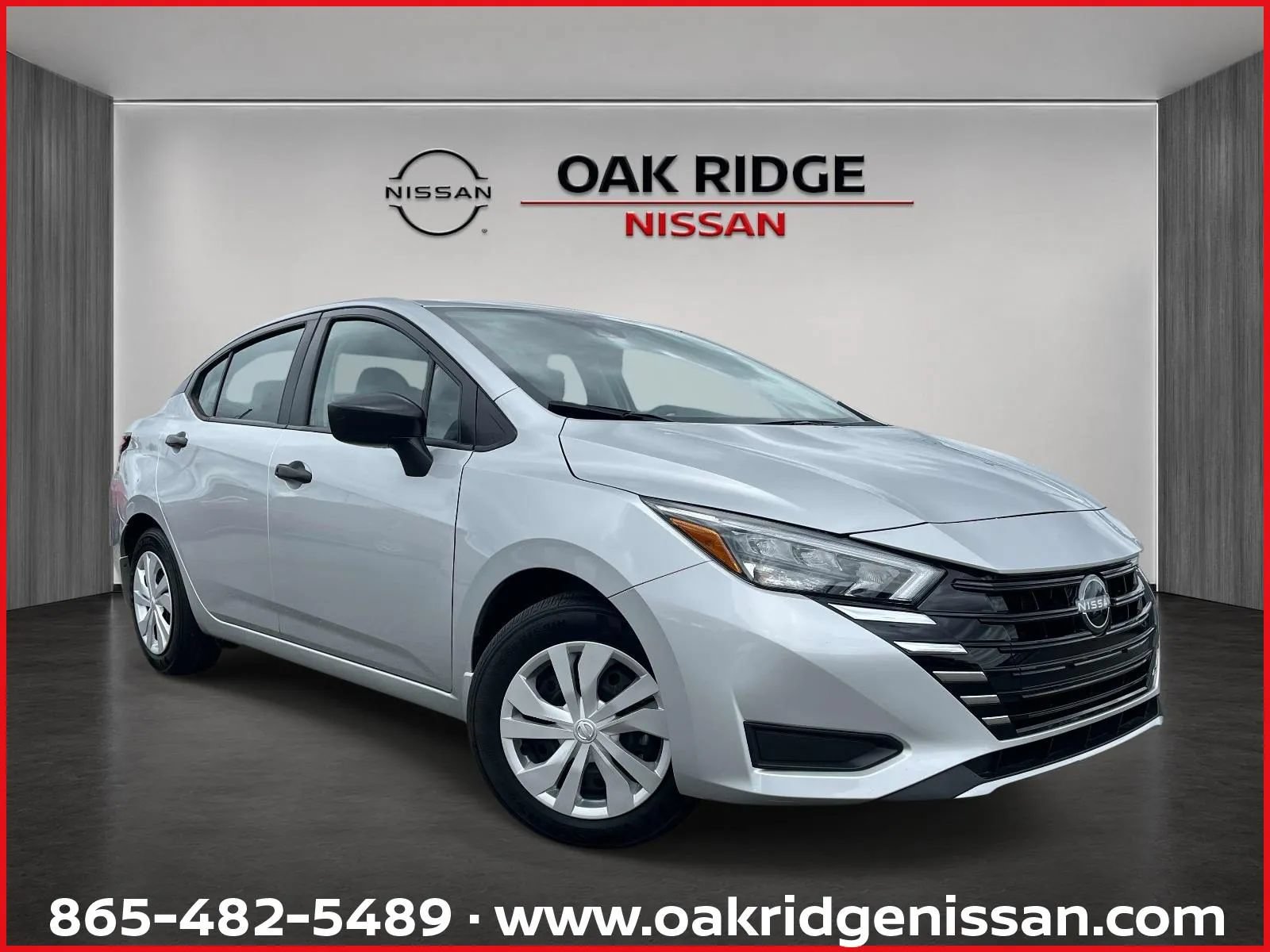 Used 2025 Nissan Versa S w/ Trunk Package FWD image 1
