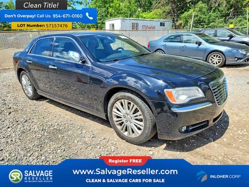 Used 2014 Chrysler 300 C AWD/4WD image 5
