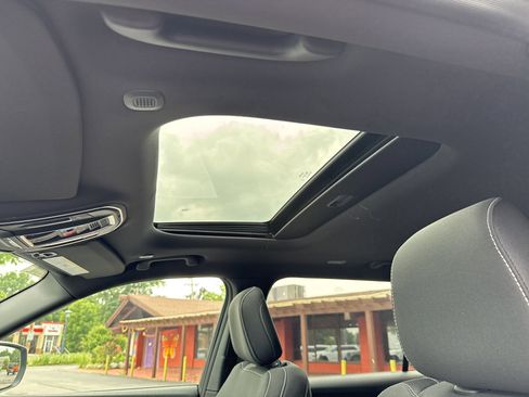 New 2025 Jeep Grand Cherokee L Laredo w/ Trailer Tow Package image 22