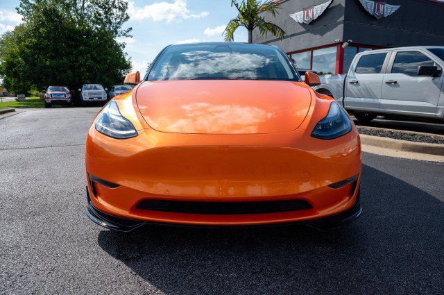 Used 2022 Tesla Model Y Performance AWD/4WD image 2