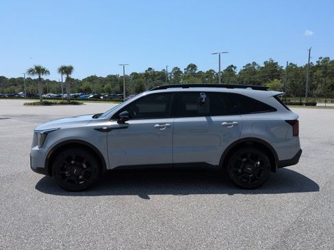 Used 2024 Kia Sorento SX Prestige w/ Olive Brown Leather Package AWD/4WD image 8