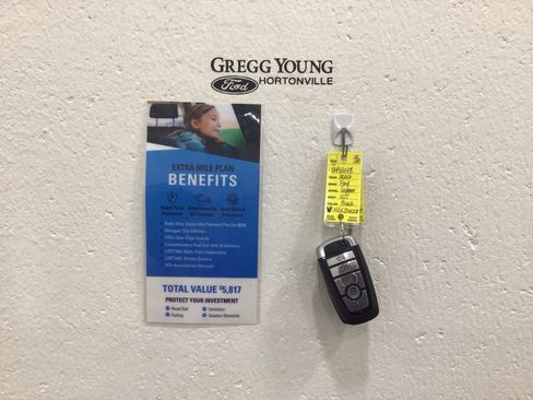 Used 2022 Ford Explorer XLT w/ Equipment Group 202A image 36