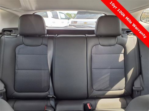 New 2025 Chevrolet Trax LT w/ LT Convenience Package image 16