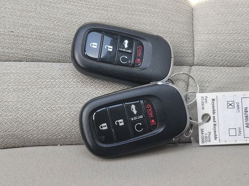 Used 2023 Honda Accord EX image 30