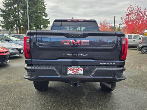 New 2026 GMC Sierra 3500 Denali w/ Denali Reserve Package image 4