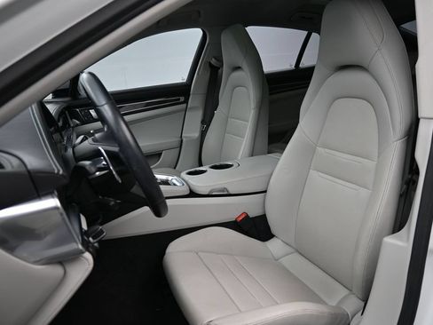 Certified 2023 Porsche Panamera Platinum Edition RWD image 5