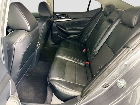 Used 2023 Nissan Maxima SV w/ Floor Mat Group FWD image 20