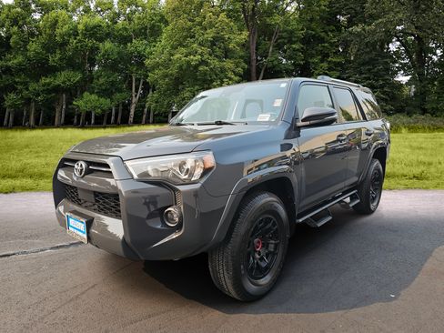 Used 2024 Toyota 4Runner SR5 Premium w/ TRD Black Wheel Package (TMS) AWD/4WD image 3