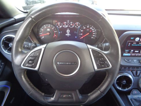 Used 2017 Chevrolet Camaro SS image 34