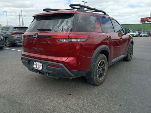 Used 2024 Nissan Pathfinder Rock Creek image 3