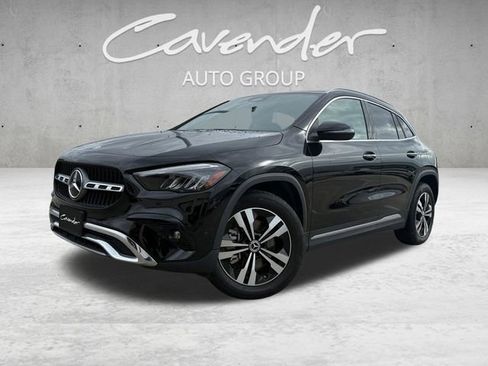 Used 2025 Mercedes-Benz GLA 250 image 1