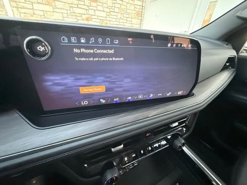 Certified 2025 Chevrolet Tahoe Z71 image 46