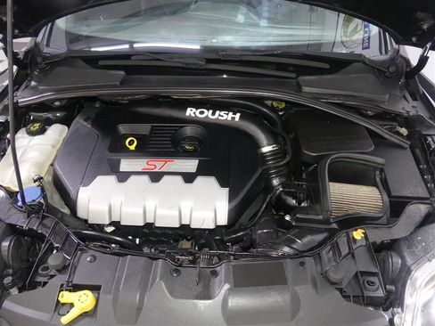 Used 2014 Ford Focus ST w/ Equipment Group 202A image 12