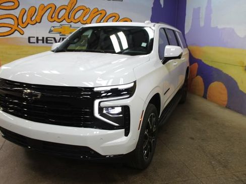 New 2026 Chevrolet Suburban RST w/ Comfort Package AWD/4WD image 4